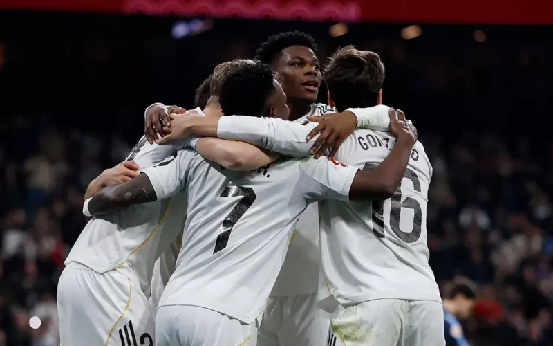 أربيلوا يجتمع بالركائز الأساسية لريال مدريد قبل مواجهة فريق التشي القادمة